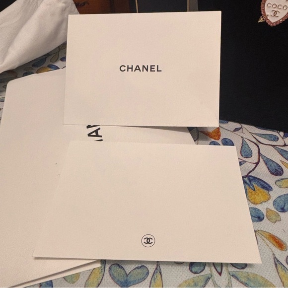 CHANEL Bundle - Picture 9 of 14
